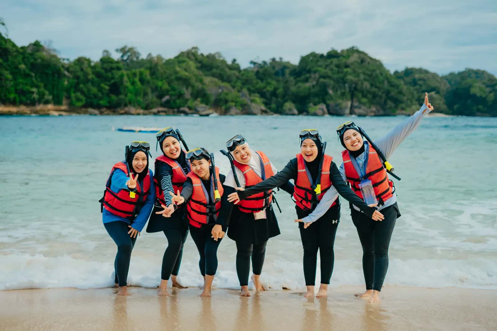 Snorkling Pantai 3 Warna
